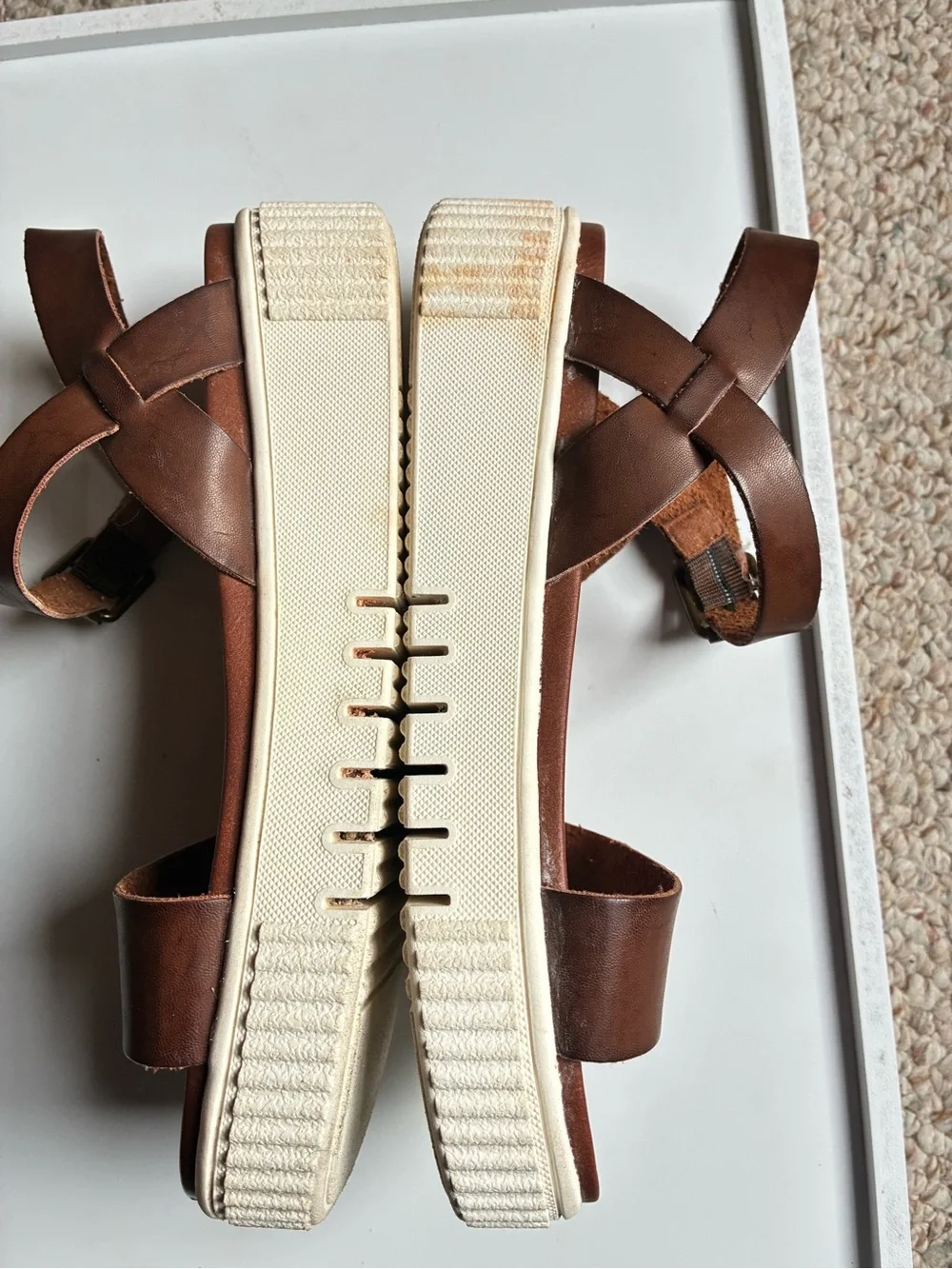 MIA simple leather